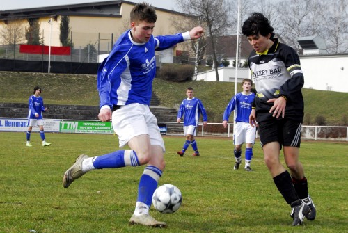 +++Mit blauem Auge davon gekommen+++