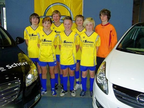D1-Junioren mit nur drei Gegentreffern 5.Platz beim Opel-Cup