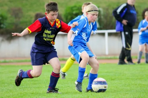 +E1 gegen SG Tiefenort(5.2010)++++