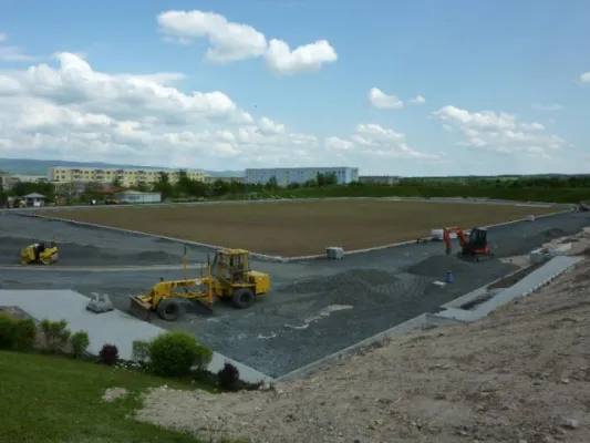 ++ Baustelle Stadion ++