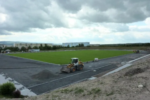 ++ Baustelle Stadion ++