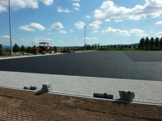 ++ Baustelle Stadion ++