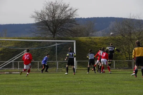 Teil 1 B-Junioren Wacker-Martinroda 2:1(3.2008)