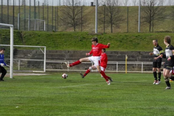 Teil 1 B-Junioren Wacker-Martinroda 2:1(3.2008)