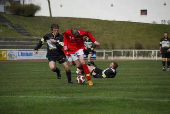 Teil 1 B-Junioren Wacker-Martinroda 2:1(3.2008)