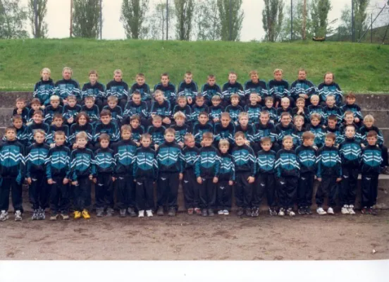 Mannschaften vergangener Jahre