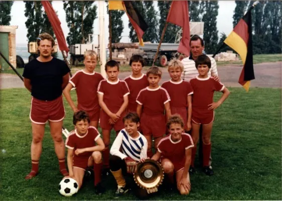 Mannschaften vergangener Jahre