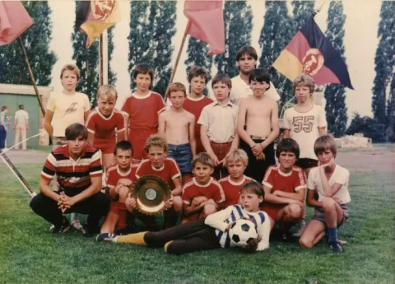 Mannschaften vergangener Jahre