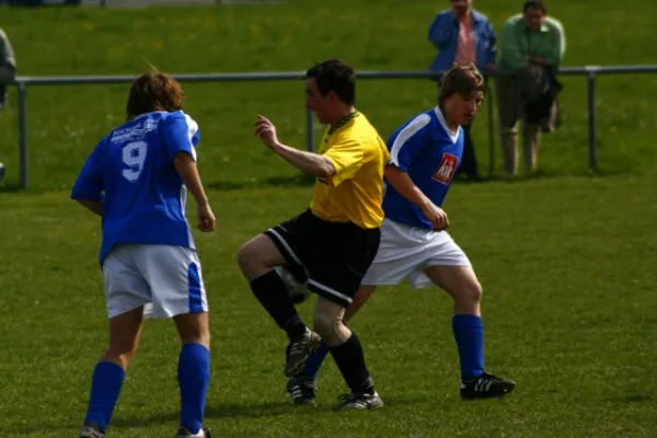 2.Mannschaft in Dermbach(4.2008)