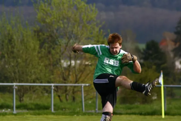 2.Mannschaft in Dermbach(4.2008)