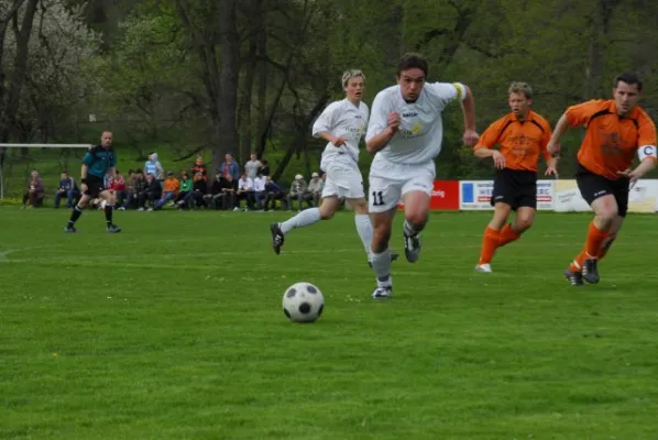 I.Mannschaft in Vachdorf (5.2008)